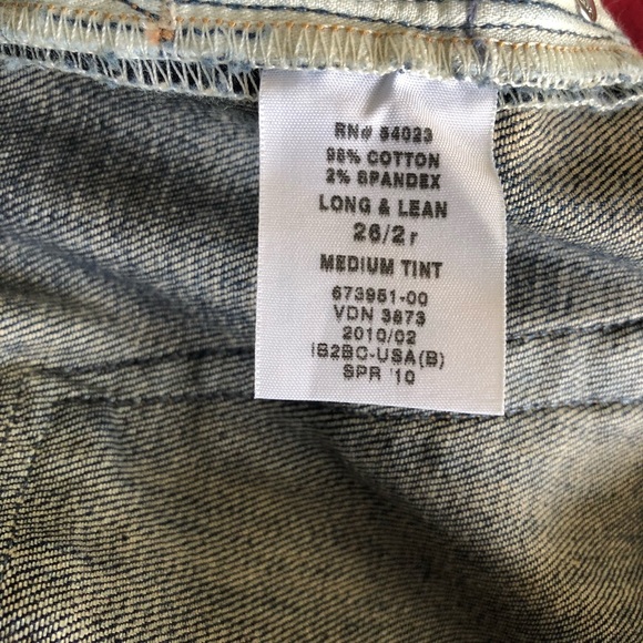 Gap Jeans Size 26/2 Long & Lean 1969, Boot Cut Dark Wash EUC - Picture 9 of 9